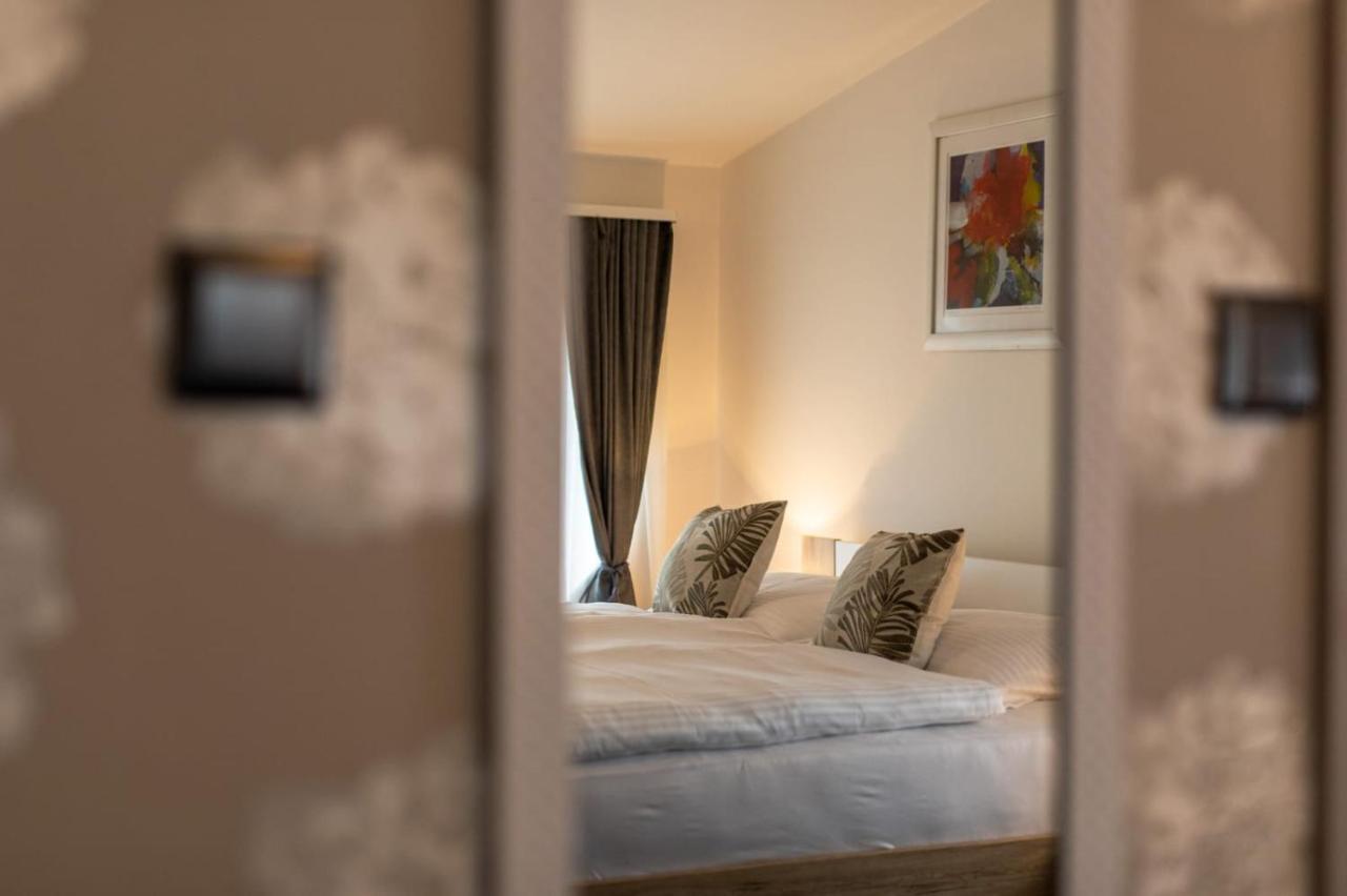 Four Roses Bed and Breakfast Zagreb Exteriör bild